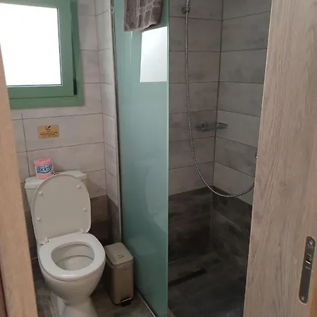 Lolos' House Apartmán *